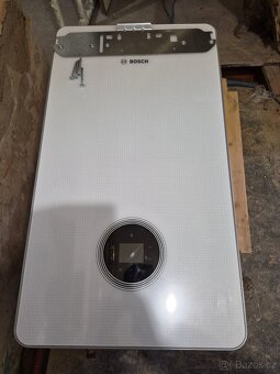 NOVÝ kondenzační kotel Bosch Condens 8700i W (30 kW)