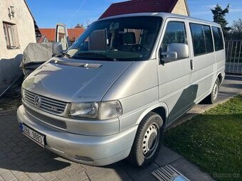 VW Transporter multivan 2.5 111kw GENERATION