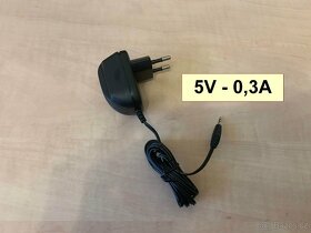 Zdroj 5V-0,3A, 9V /0,6A