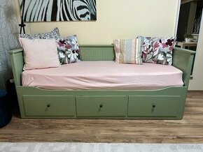 Rozkládací postel včetně matraci Ikea Hemnes