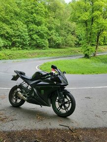 Yamaha yzf r125