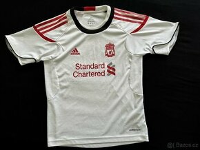 Chlapecké funkční triko Adidas Liverpool 158