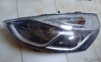 Renault Clio 4 světlo