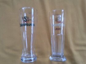Staropramen pohár, nůž, bandaska,
