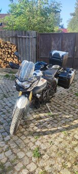 Triumph Tiger 800