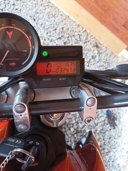 Yamaha MT-03