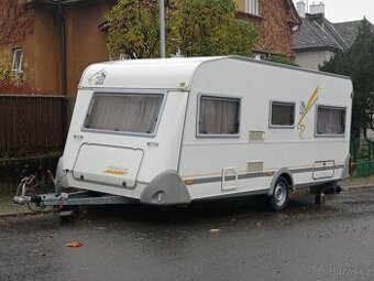 Knaus Südwind 500 TF, 4 osoby, fr.postel, 100 km/h, 1200 kg