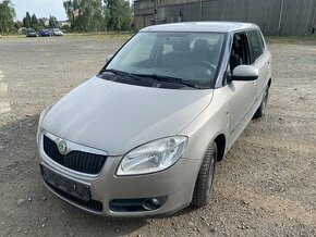 Fabia II díly kód barvy 9202 motor KO
