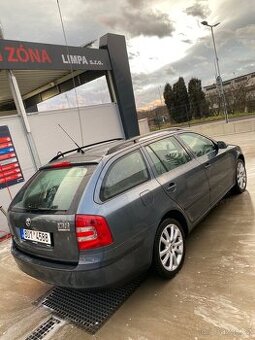 Škoda Octavia 1.9 TDI Díra v bloku motoru