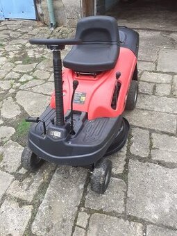 Zahradní rider, traktor, traktůrek, sekačka