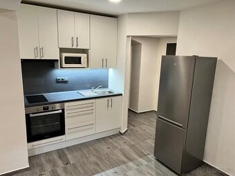Pronájem bytu - 2+kk, 38 m², Masarykova 745, Žatec