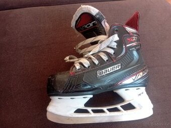 Brusle Bauer Vapor vel. 31,5