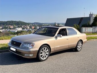 LEXUS LS400, 4.0l 1UZ-FE