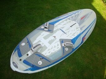 Windsurfing Komplet - plovák a dvě plachty