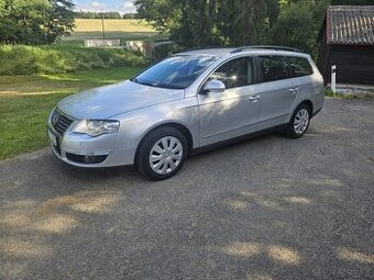 VW - Passat combi 2,0 FSi 110 kW najeto 129 tis km