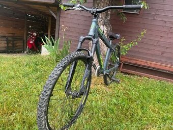 Dirtové/Slopestyle kolo Leader Fox