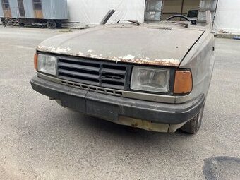prodám přední část Škoda120L