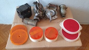 Díly na traktor vše komplet, spousta šikovných věcí