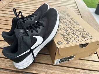 Tenisky Nike vel.38.5