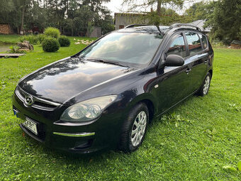 Hyundai i30CW, 1.4 Klima, Tažné, 2010