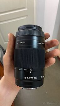 Objektiv Sony 75x-300x SAL75300 + adaptér