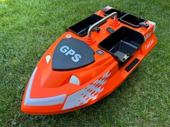 Zavážecí loď s GPS, 4 revíry, silná baterie, ZÁRUKA