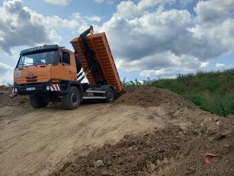 Tatra 4x4 hakovy nosic kontejneru