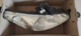 Přední světlo pravé na Peugeot 207 originál VALEO