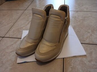 Dámské kotníkové boty GEOX vel. 40