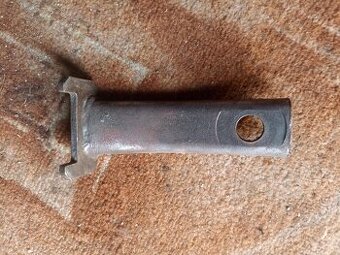 Záchyt reakce kola Jawa - Čz .sítko nádrže -