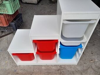 Ikea úložná sestava Trofast schody s boxy