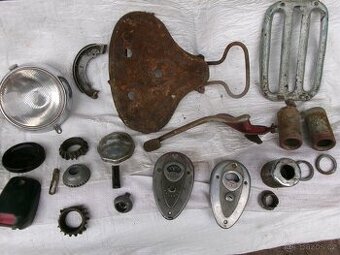 prodám různé díly na moto. Kostra na moto Jawa-ČZ 175, typ 3