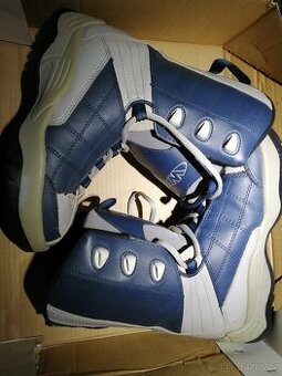 Boty na snowboard vel. 40