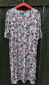 DÁMSKÉ ATRAKTIVNÍ  ŠATY,vel.46