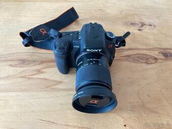 Digitální fotoaparát SONY alpha DSLR - A350  NEFUNKČNÍ DISPL
