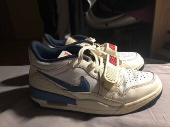 Air Jordan Legacy 312 Low