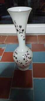 Pěkná skleněná váza