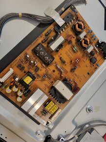 LG 42LS570S díly Inzerát je aktuální