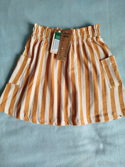 dívčí, pruhovaná sukýnka s kapsami, zn.Pepco