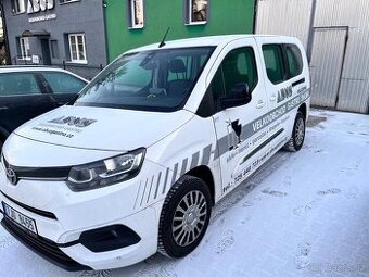 Toyota proace city verso 1.5D-4D 130k L2 shuttle