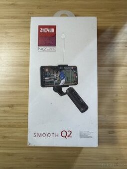 Zhiyun Smooth Q2
