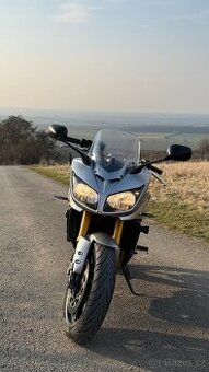YAMAHA fz1 - TOP STAV