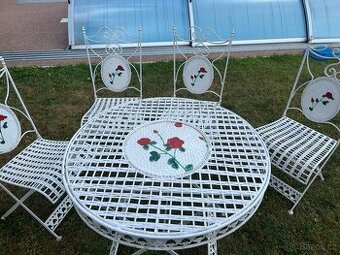 Zahradní sezení/nábytek