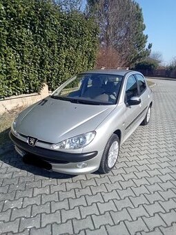 Peugeot 206 1.4i, 65 kW, ABS, ESP