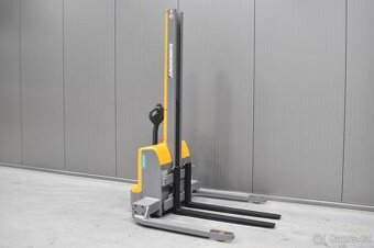 VZV JUNGHEINRICH EMC B10