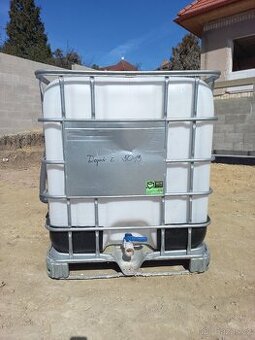 IBC nádrž 1000l