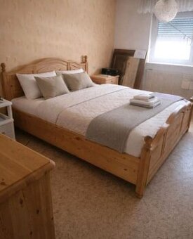 Rustikální ložnicová sestava z borovice,6512