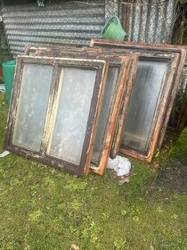 Prodám staré dřevěné okna - 1