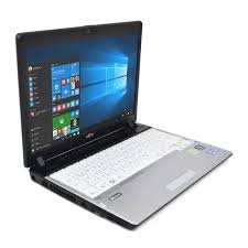 Notebooky Samsung, Fujitsu, Toshiba atd.
