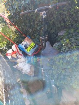Starší elektrická koloběžka 800W - NEPOJÍZDNÁ